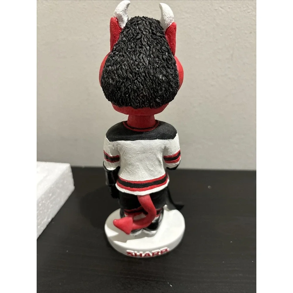 2001 New Jersey Devils NHL Hockey Mascot Bobblehead Bobble Head Original Box